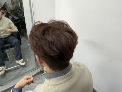 -藤野造型烫染·漂发