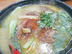 -志权牛肉面(灵山路店)