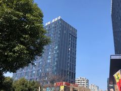 -绿地风尚天地广场