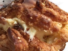 -三亚湾红树林度假酒店美食街