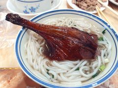 烧鹅肶-香辉食馆(新兴路店)