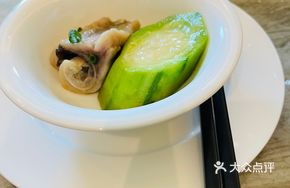 Sichuan-style Steamed Boneless Sea Bass with Sichuan Peppercorns