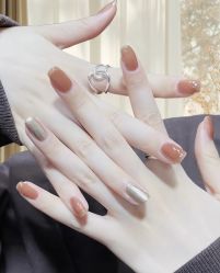 -桃色美甲沙龙