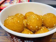 糖油粑粑-黑色经典臭豆腐·湖南特产(太平街口店)