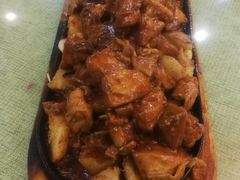 招牌板烧鸡-桃子餐厅·天津菜(红星路直营店)