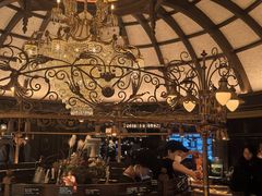 -B&C黄油与面包·THE GARDEN BAKERY概念店(世纪汇店)