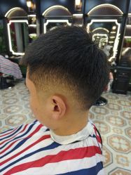 -豪帅男士理容馆