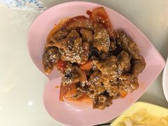 -覃记海鲜美食餐厅