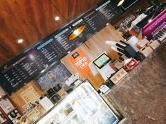 -ZING COFFEE 镜咖啡