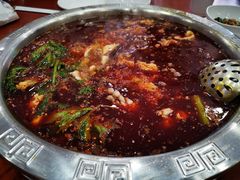-刘胖娃鱼庄·特色肥肠鱼(杨家坪店)
