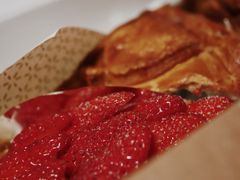 草莓奶油塔-Pie Bird(新闸路店)