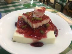 树莓酱奶酪豆腐-新疆巴州金丝特餐厅(大钟寺店)