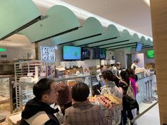 -奈雪的茶(亨特国际广场店)