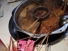 -佰人王串串香火锅(洋珠巷店)
