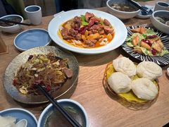 -金莹丸子汤清真(朝外SOHO店)