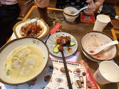 -龍堂蟹黄小笼包(万家丽店)