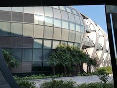 -上海滴水湖皇冠假日酒店