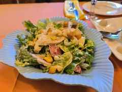 凯撒鸡肉沙拉-老井俄式餐厅
