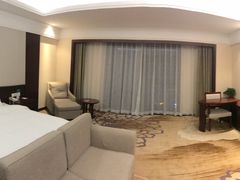 -兴芮温泉度假区