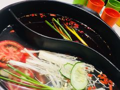 -钢管厂五区小郡肝串串香(奥克斯广场锦城万达店)