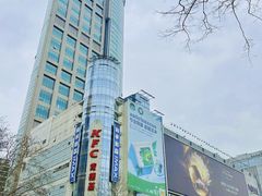 -上海来福士广场