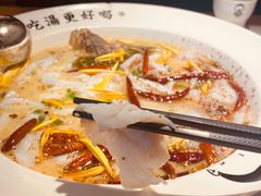 -江渔儿酸菜鱼·拔草餐厅(虎门君乐汇店)