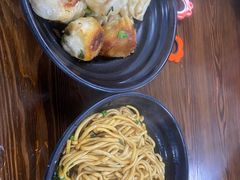 -赵宝美煎包店