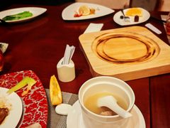 -粤尚腾香居中餐厅(首都机场希尔顿店)