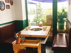 -瓜西西重庆火锅(花溪店)