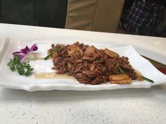 爆炒腰花-闫府私房菜·百年鲁菜(恒隆店)