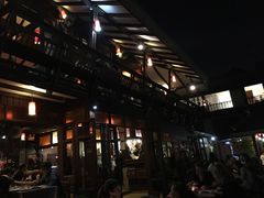 -Dash Teak House