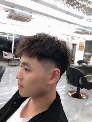 -COMO SALON 烫染可茉发型