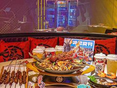 -鸣记脆皮烤鱼·海鲜烤鱼(三八广场店)