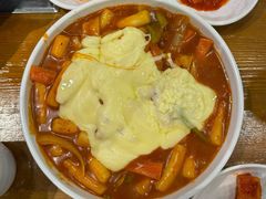 炒年糕-喇喇排骨火锅·传统韩式脊骨汤(望京西园总店)