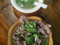 -小杨翘脚牛肉