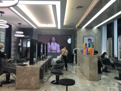 -AKOZO Beauty Salon