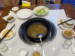 -乡土特色.冷锅鱼.牦牛肉汤锅