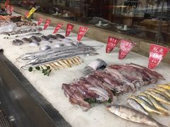 -宝燕海货工场(长江国际店)