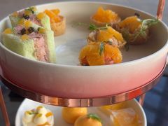 -亚龙湾喜来登·美景台大堂吧