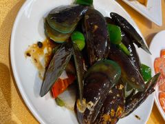 -鹏城人家海鲜酒家·23年老字号(较场尾店)