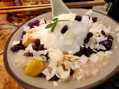 -四小区火锅·巷子里的重庆火锅(花照壁店)