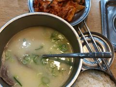 牛肉雪浓汤-神仙雪浓汤(明洞店)