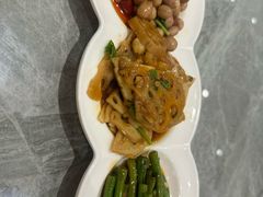 -朱记乳鸽王·非遗石岐乳鸽·全鸽宴(大兴旗舰店)
