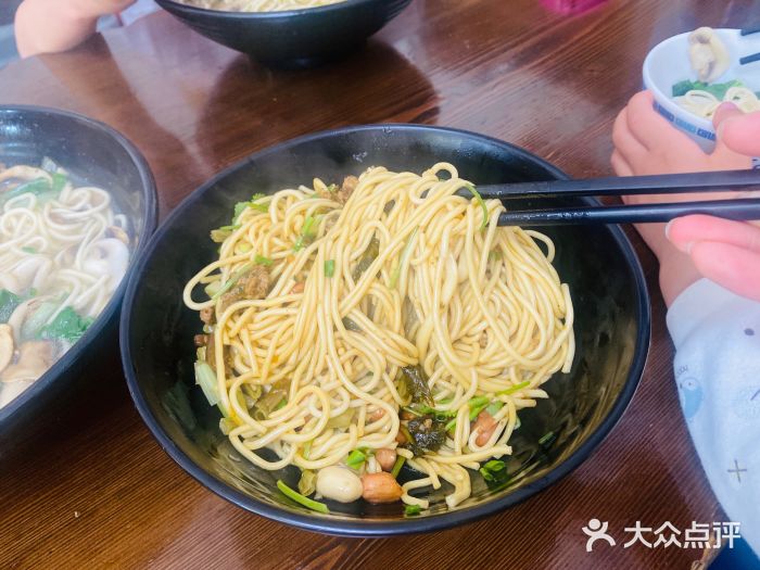 家烧面馆【南山路知名经典面食】图片