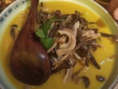 -吃饭皇帝大土家民族菜(正大广场店)