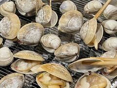 -围炉肉舍•炭烤活鳗•丹东海鲜烤肉(步行街店)