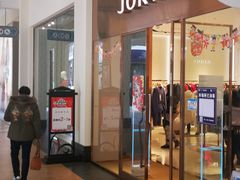 -王府井奥莱临潼小镇(临潼店)