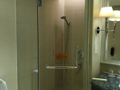 -武汉汉口火车站东方建国大酒店