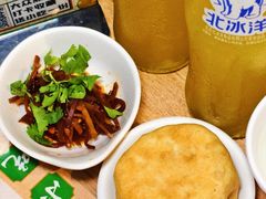 -护国寺小吃店(红莲南路店)
