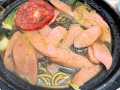 全家福砂锅-老新隆牛肉锅贴(新街口店)